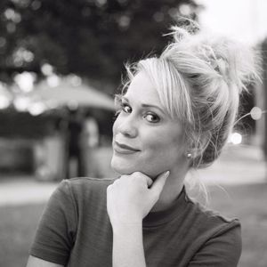 Meet your Posher, Lauren